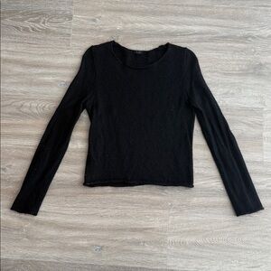 Raw edge black sweater